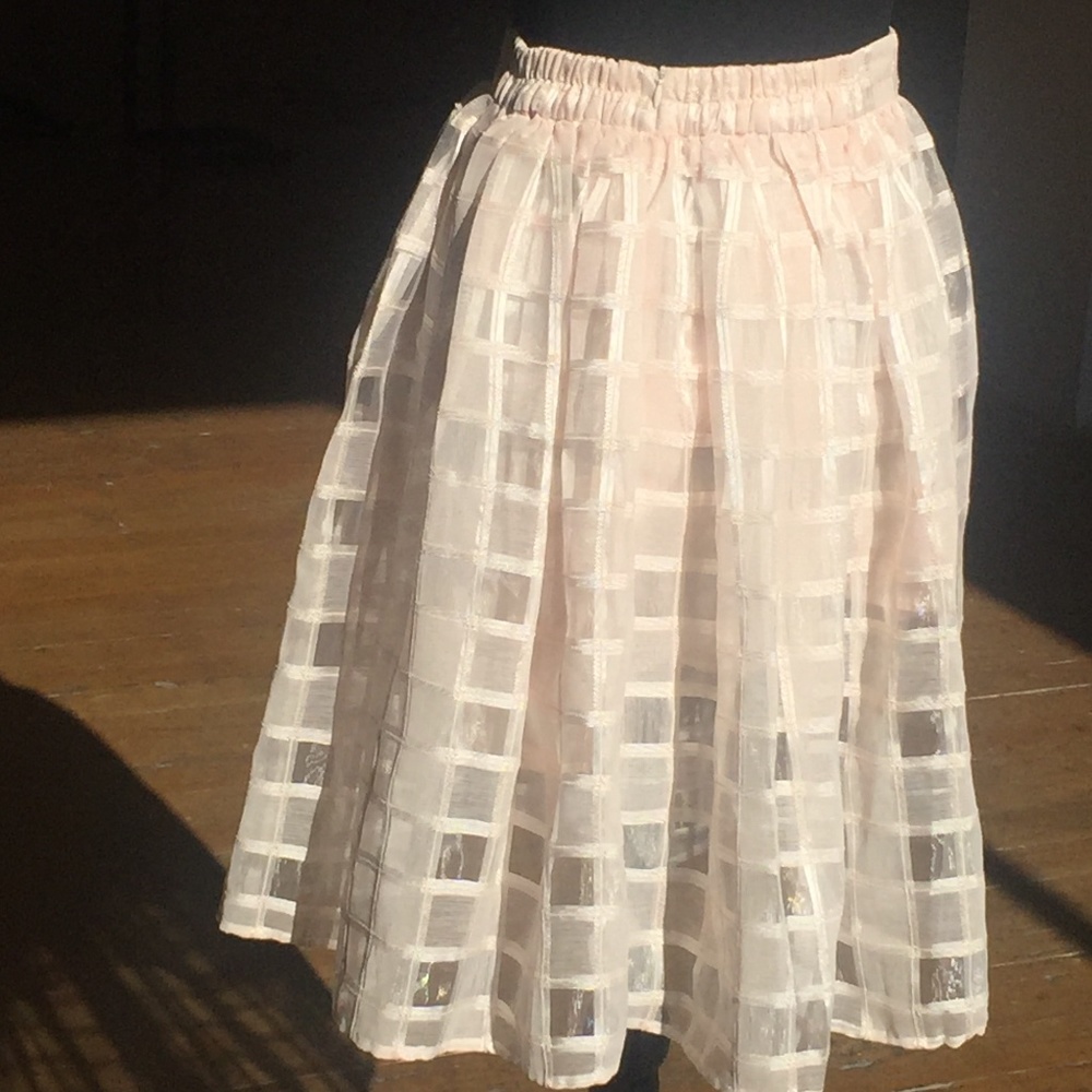 Suyé be a femme Pink sheer skirt - Picture 2 of 6